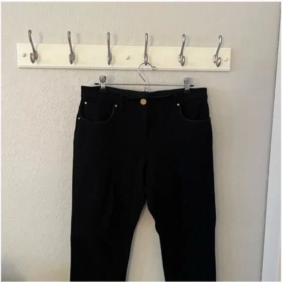 So Slimming By Chico’s Peyton Pants in Black (1 Short) - Picture 2 of 8